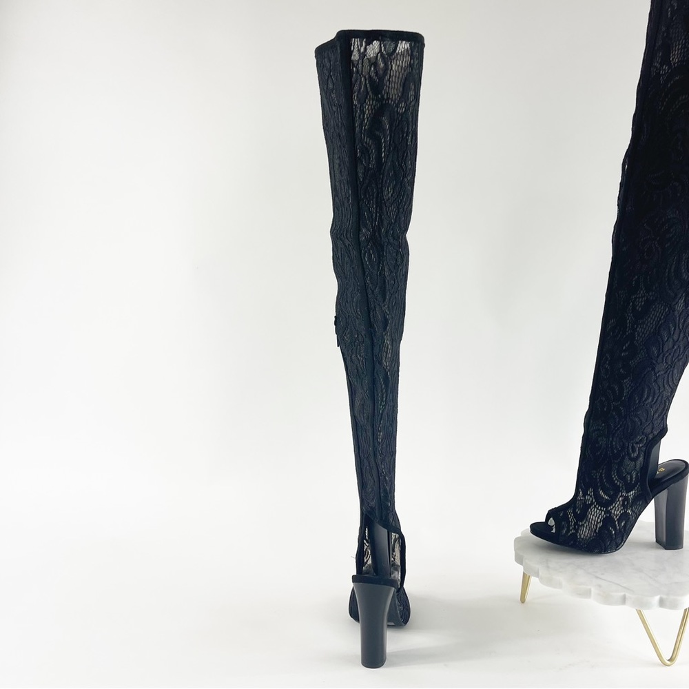 #429 New BAMBOO Spotlight Black Lace Thigh High Peep Toe Heels size 10 - Picture 7 of 14